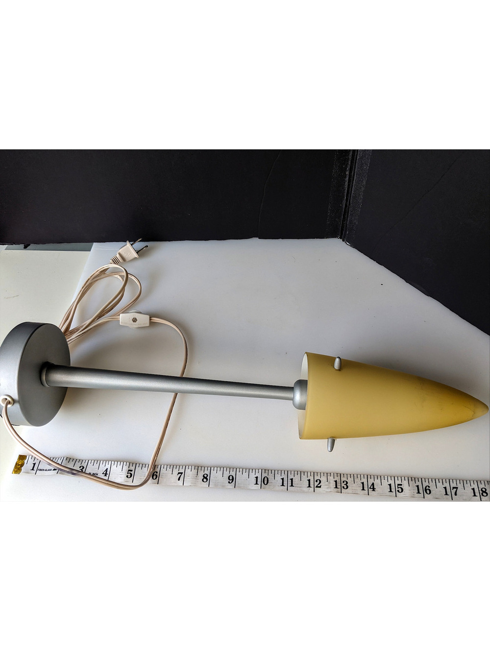 IKEA Kvintett B9421 Table Lamp Taiwan | Postmodern Yellow Bullet Mushroom Light - Picture 6 of 6